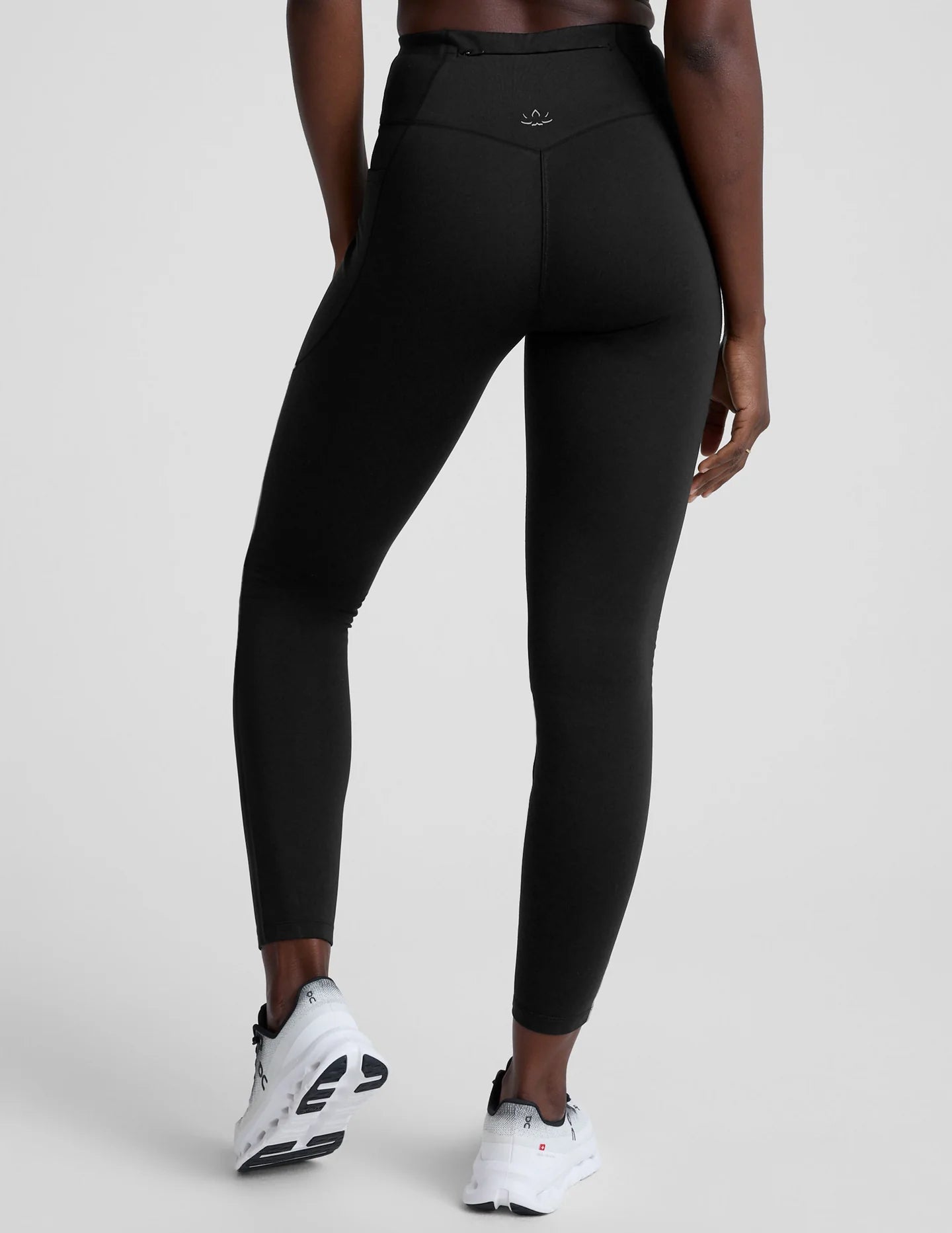 PACER FLEECE ZIP POCKET LEGGING black
