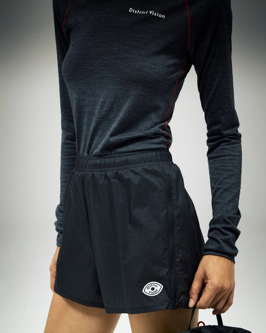 ZIPPERED HIKING SHORT black