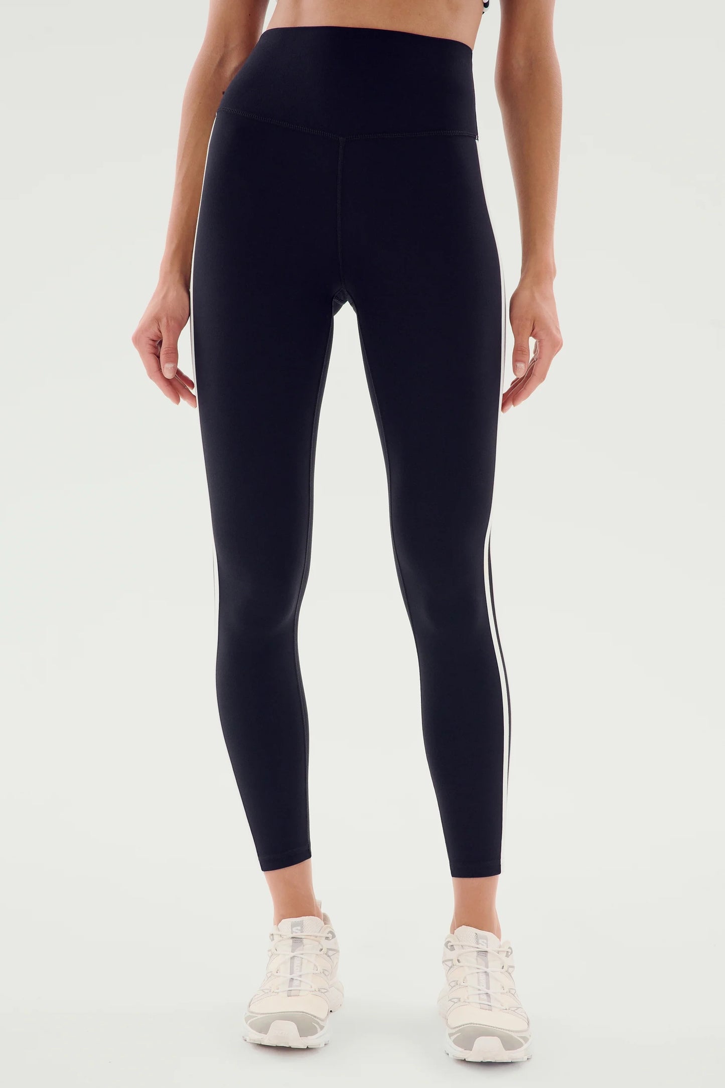 ELLA HIGH WAIST AIRWEIGHT 7/8 LEGGING black and white