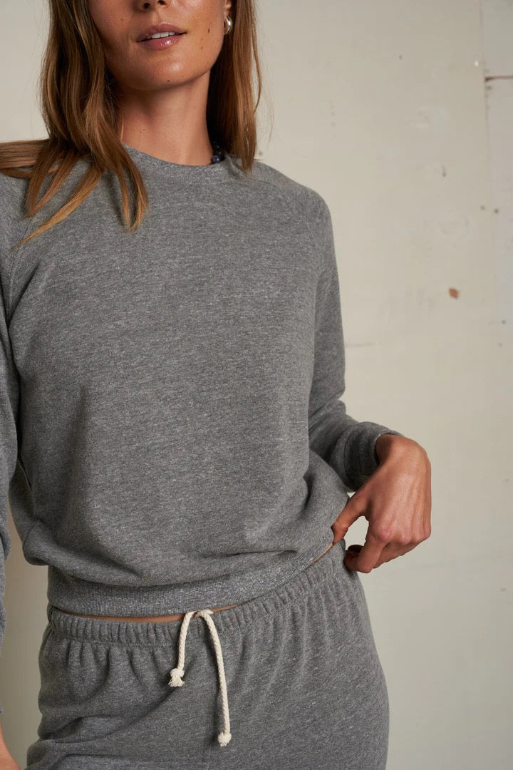 ALEXI RAGLAN CREW dark heather grey