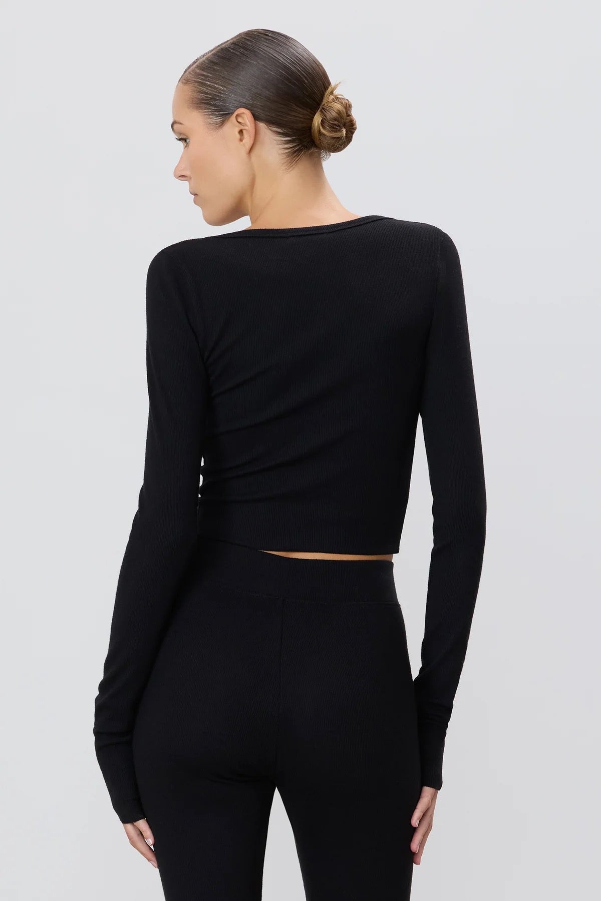 CROPPED CARDIGAN black