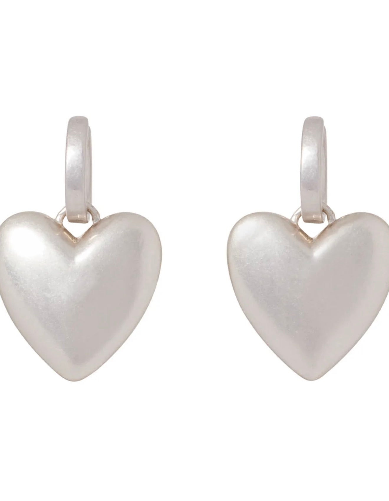 HEART TOKEN EARRINGS silver