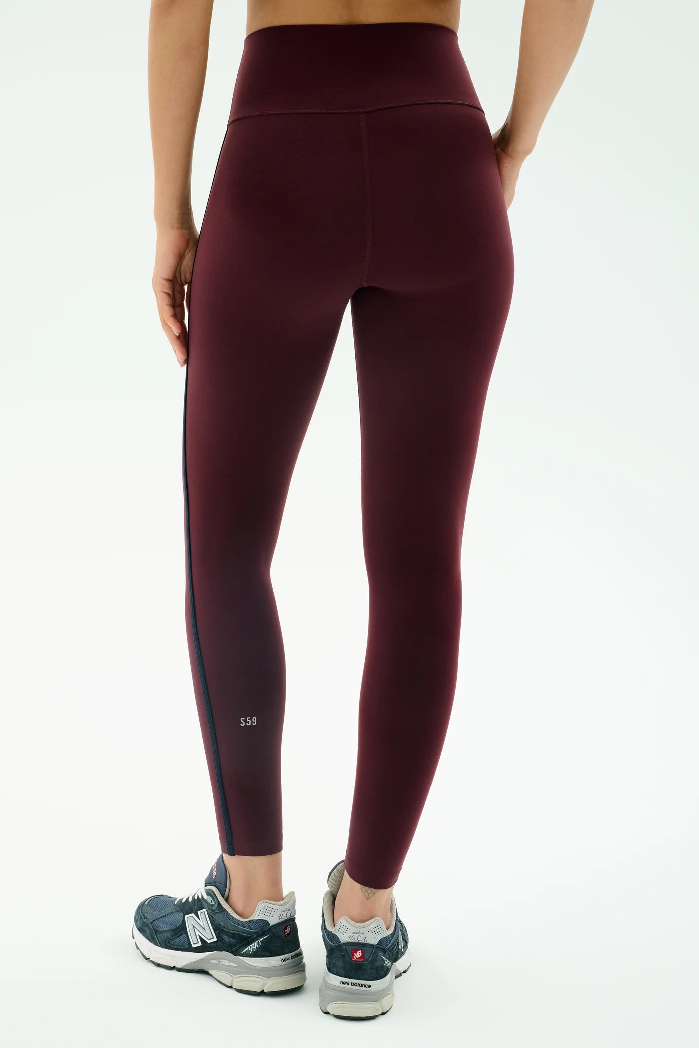 AMBER AIRWEIGHT HIGH WAIST 7/8 LEGGING dark cherry
