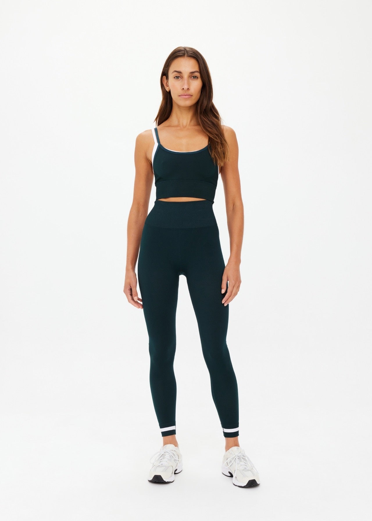 FORM SEAMLESS 25IN MIDI PANT racing green