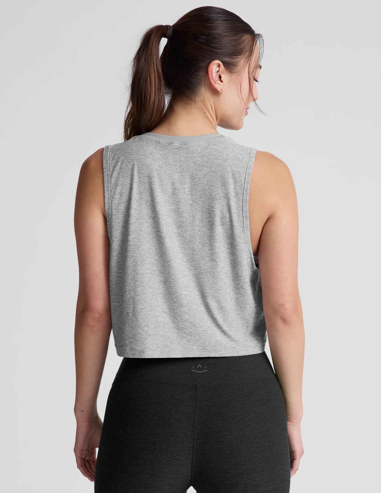 FEATHERWEIGHT CROPPED TANK silver mist