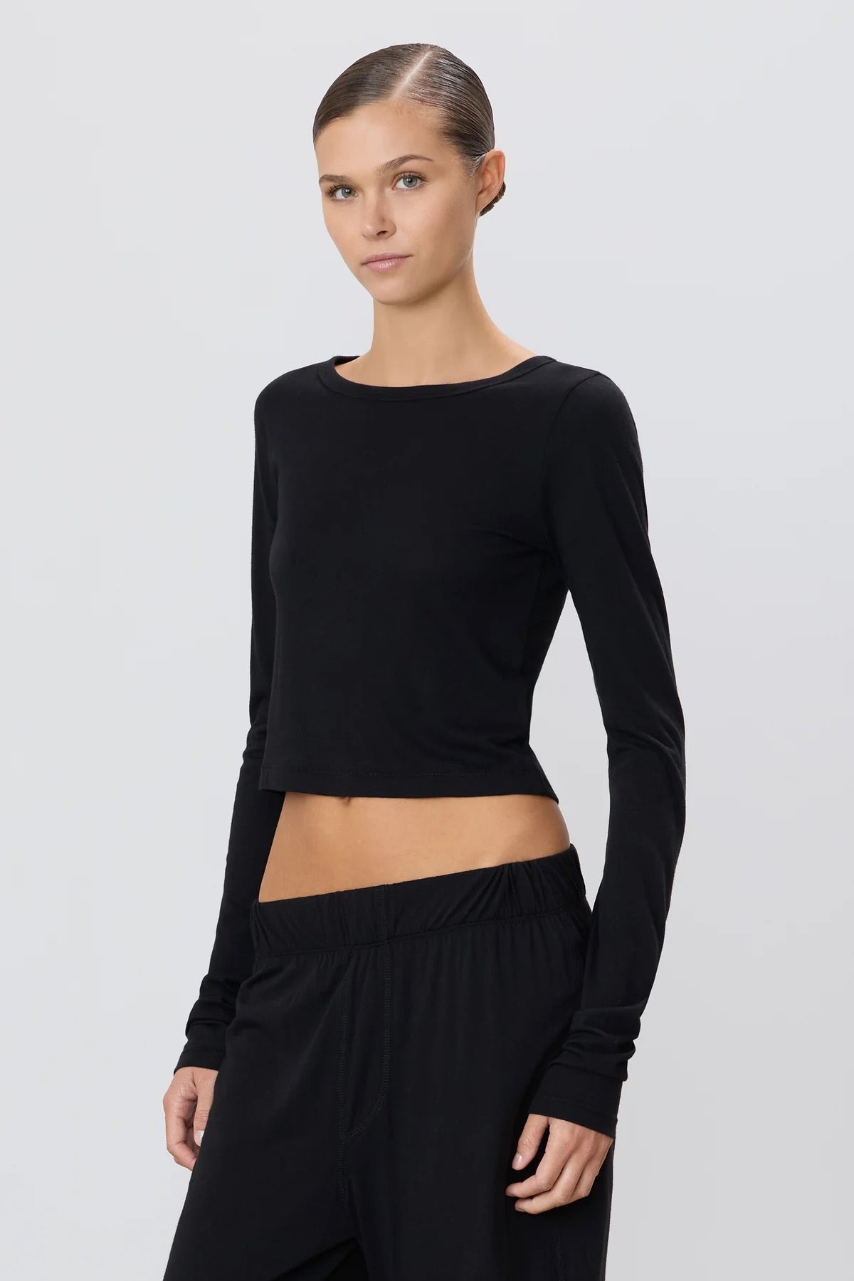 LONG SLEEVE BABY TEE black