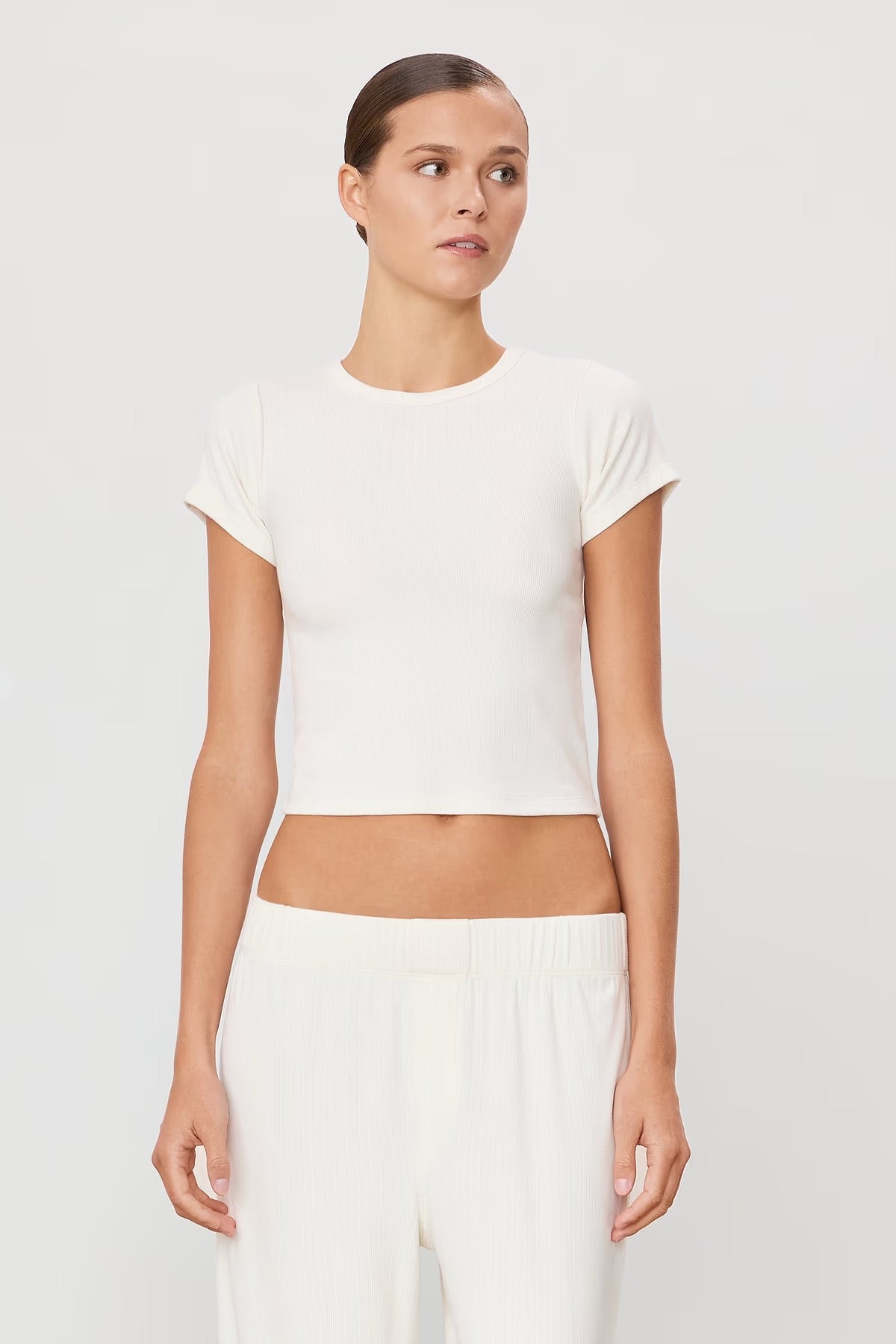 SHORT SLEEVE BABY TEE cream