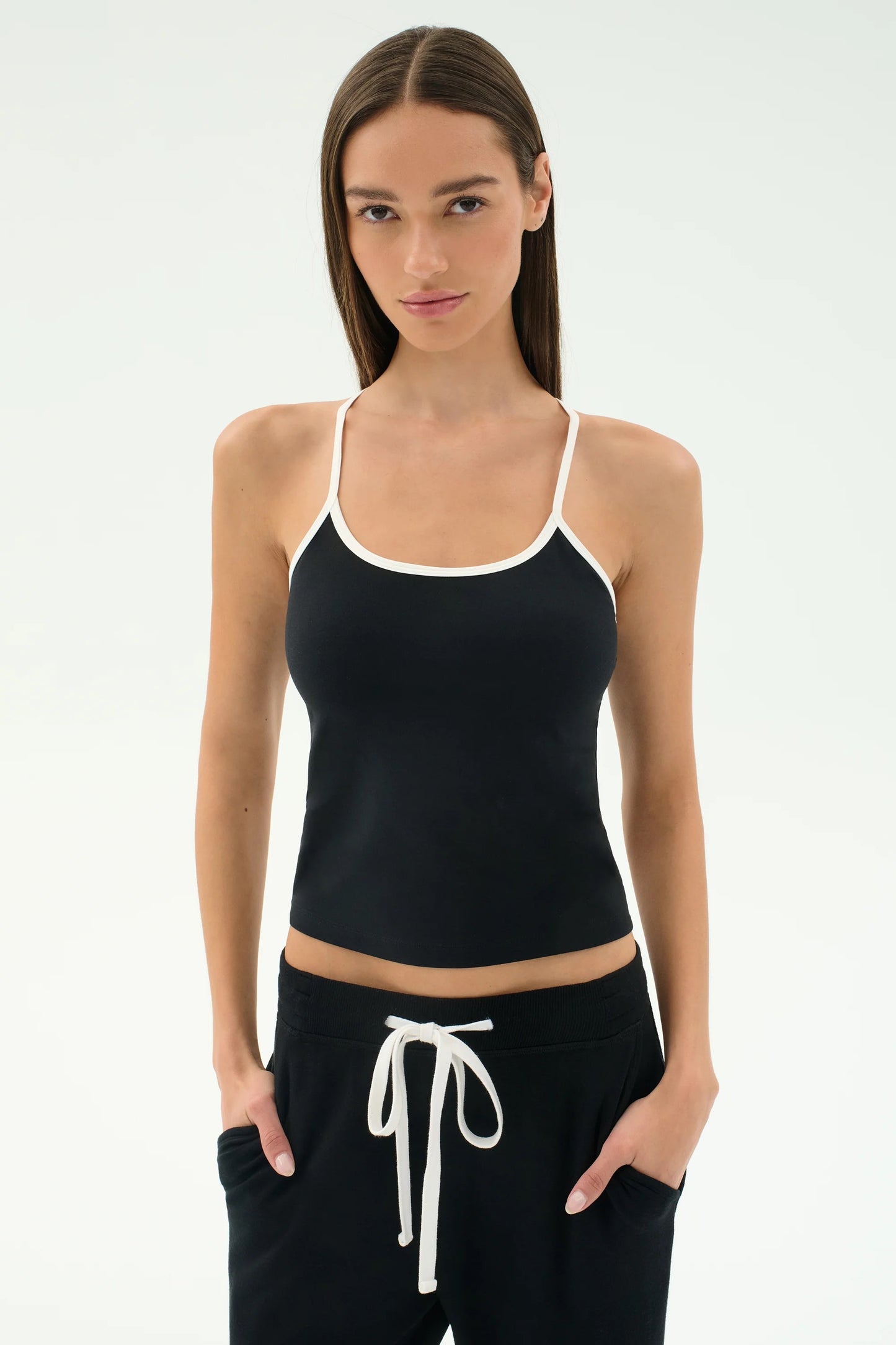 AIRWEIGHT TANK black/white